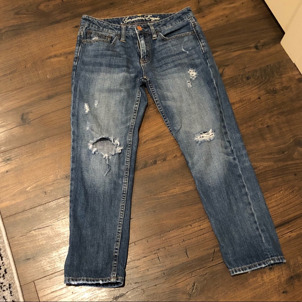 American Eagle distressed jeans
